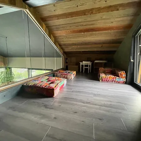 Les Secrets Du Grenier Chalet